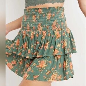 Aerie Floral Ruffle Mini Skirt Size Small Green Smocked Waist Boho Tiered